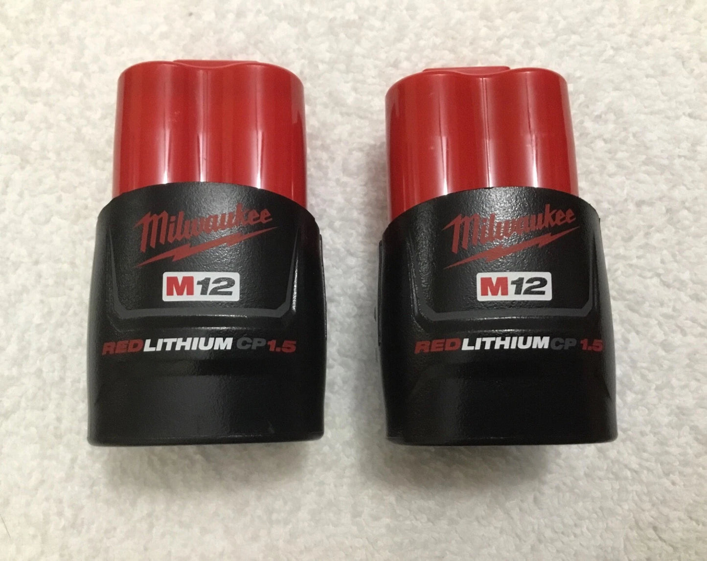 2 New Genuine Milwaukee 48-11-2401 Batteries 12 Volt 12V M12 Red Lithium Ion OEM