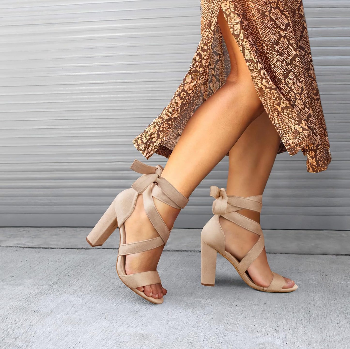 Strappy Heels for Women Chunky Heels High Heeled Sandals with Lace up Fahsion Casual Nude Block Heel Sandals