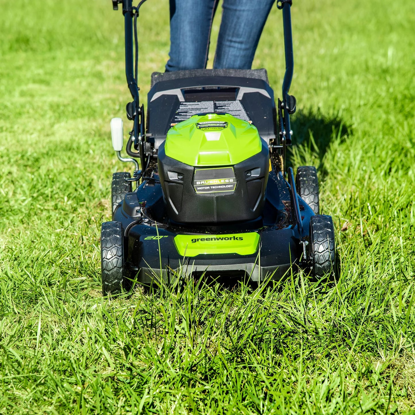 40V 20" Brushless Push Lawn Mower with 4.0 Ah Battery & Quick Charger 2516302VT