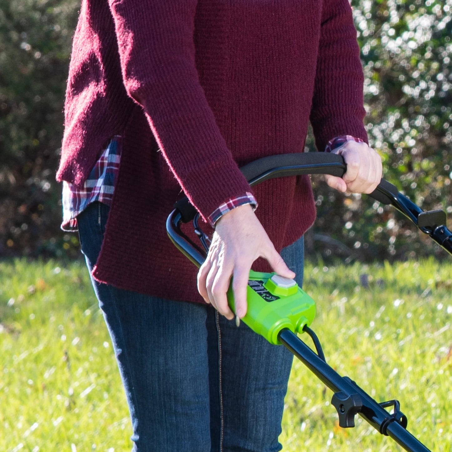 40V 20" Brushless Push Lawn Mower with 4.0 Ah Battery & Quick Charger 2516302VT