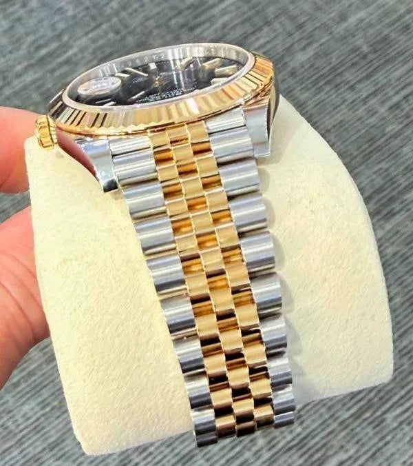 Rolex Datejust 41 Ref. 126333 Two Tone Jubilee Bracelet, Black Dial